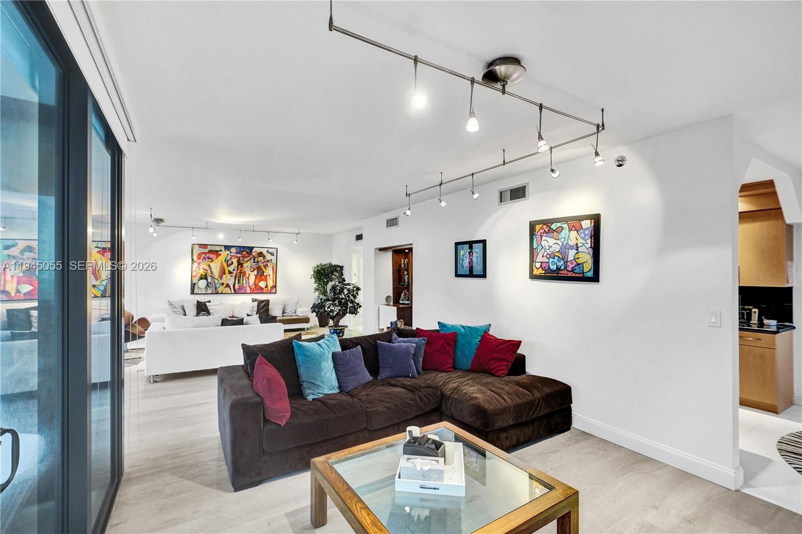 Photo of 20281 Country Club Dr  #1002, Aventura, Florida, 33180 - 