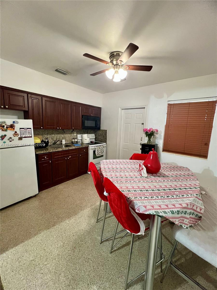   /  1425 кв.футов $ 2026-01-14 0 Фото