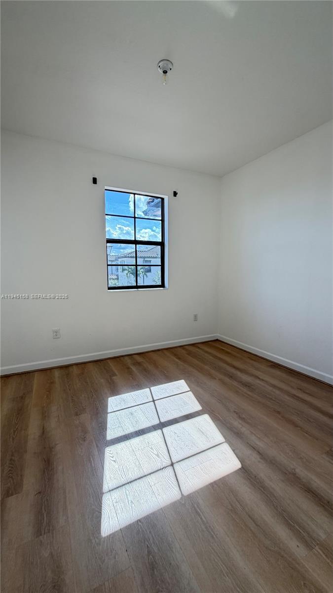 11383 3 / 3 1326 sq. ft. $ 2026-01-14 0 Photo