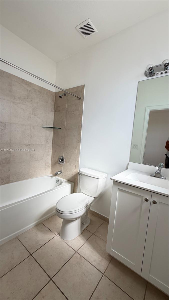 11383 3 / 3 1326 sq. ft. $ 2026-01-14 0 Photo