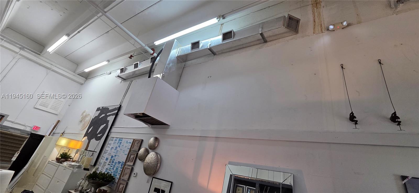 186  /   sq. ft. $ 2026-01-14 0 foto