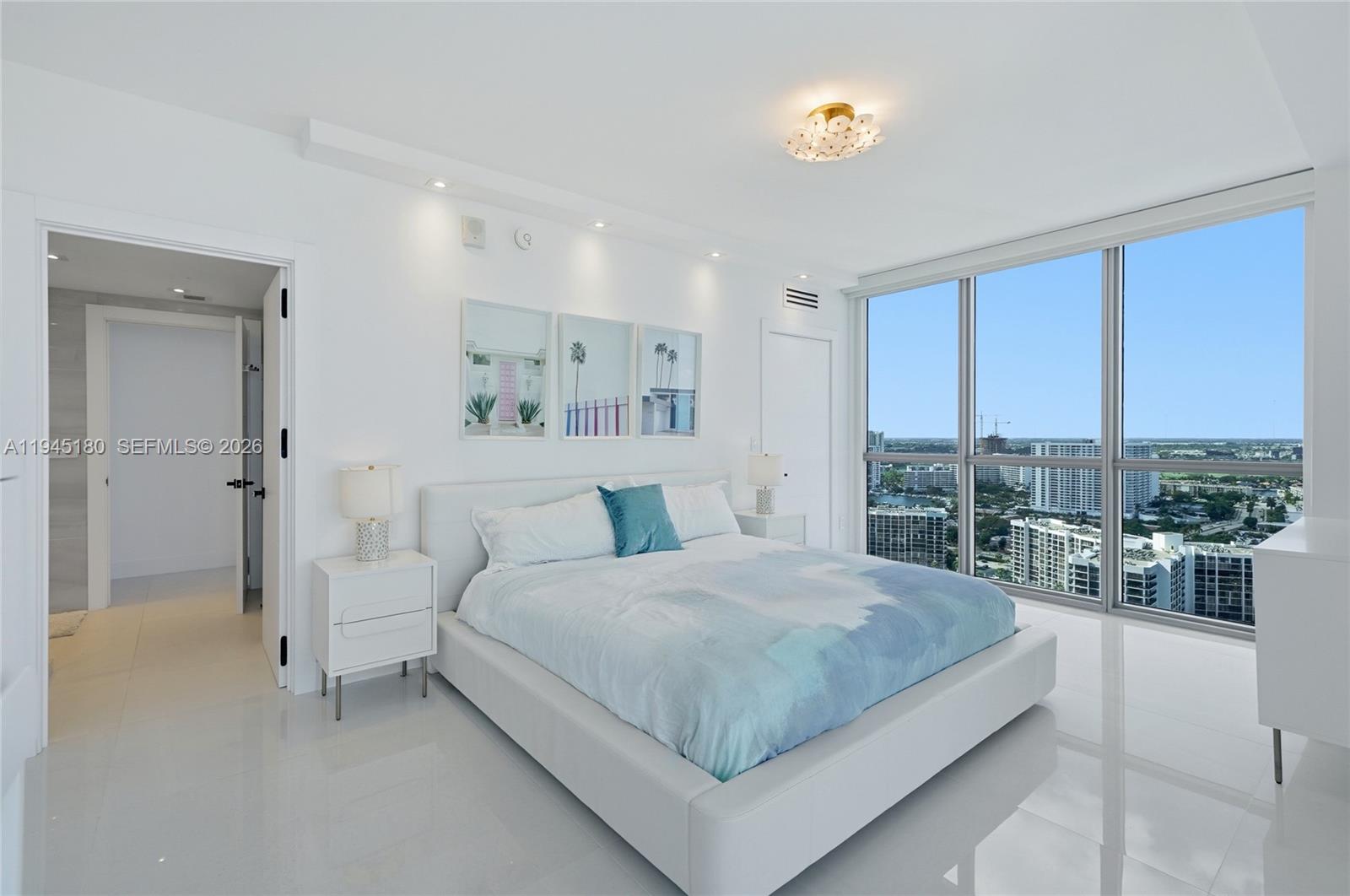 Photo of 3101 Ocean Dr  #2601, Hollywood, Florida, 33019 - 