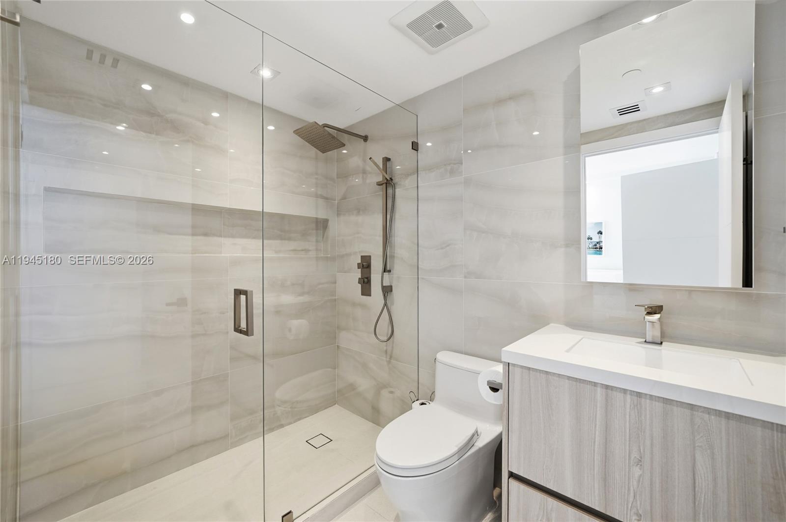 Photo of 3101 Ocean Dr  #2601, Hollywood, Florida, 33019 - 