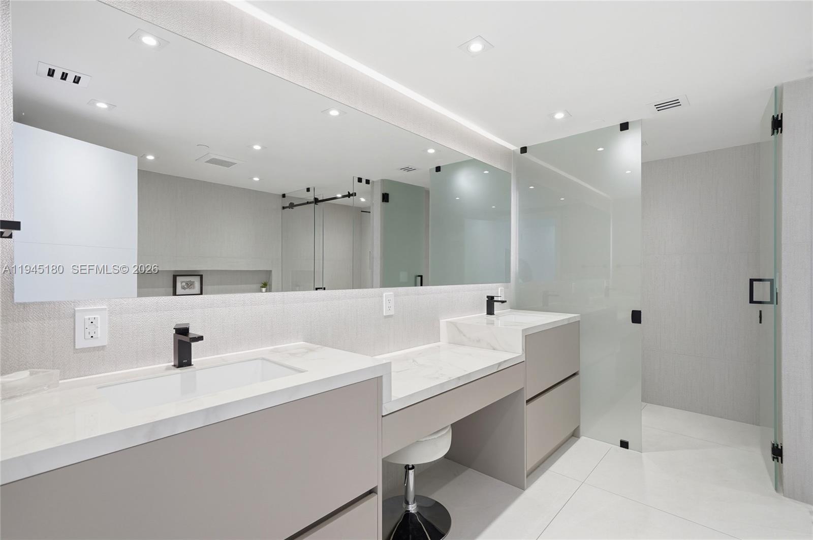 Photo of 3101 Ocean Dr  #2601, Hollywood, Florida, 33019 - 