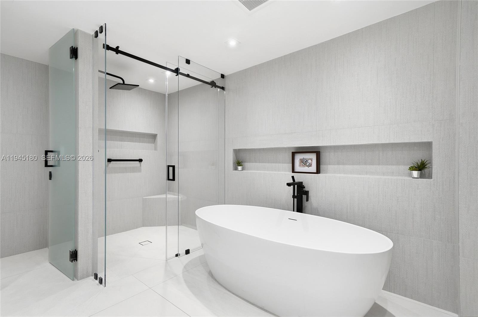 Photo of 3101 Ocean Dr  #2601, Hollywood, Florida, 33019 - 