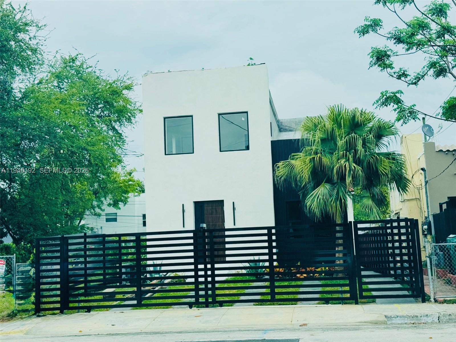   /  2970 sq. ft. $ 2026-01-14 0 foto