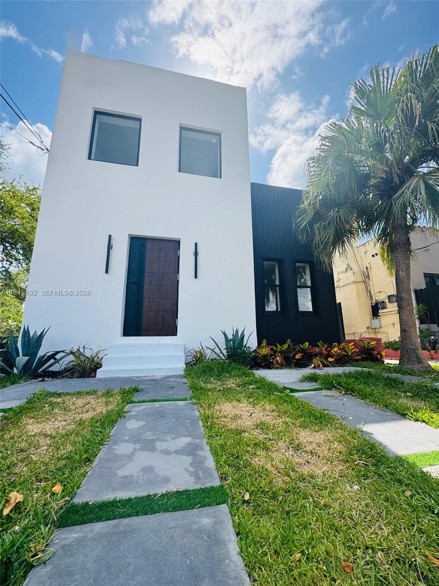   /  2970 sq. ft. $ 2026-01-14 0 foto