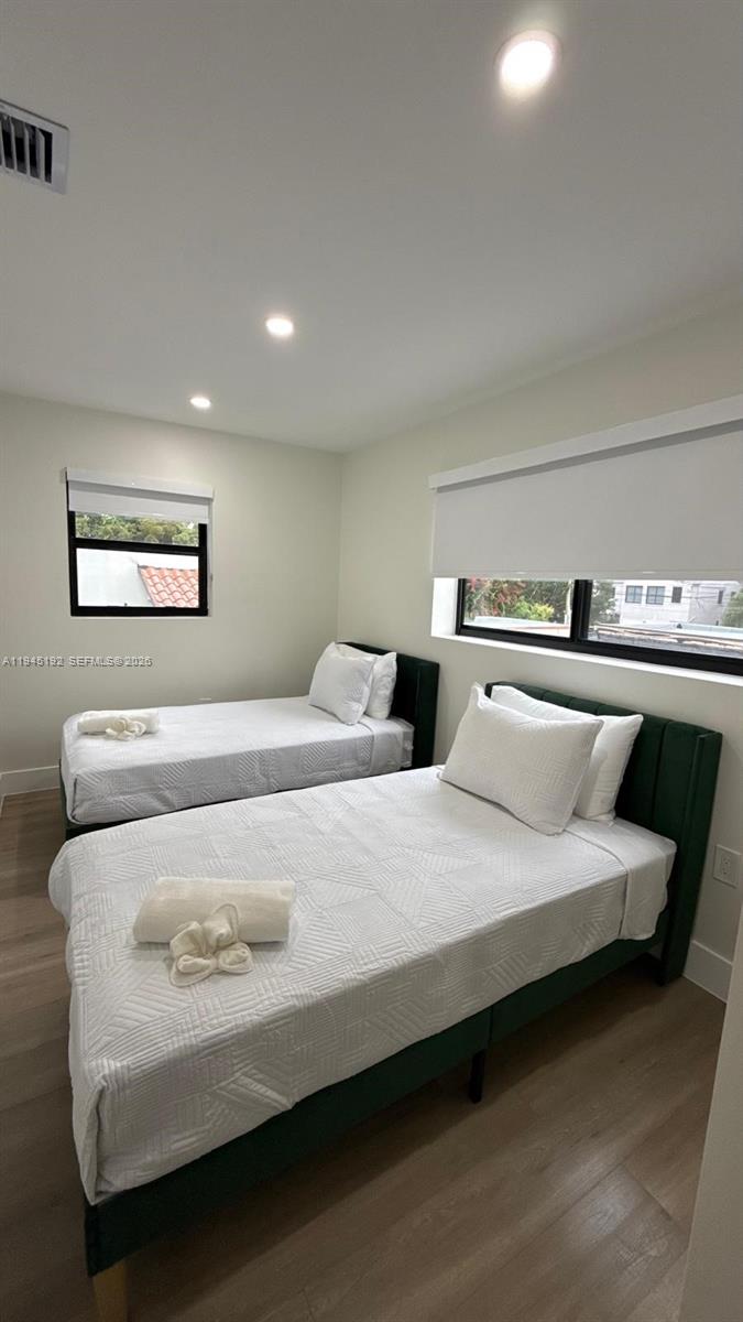   /  2970 sq. ft. $ 2026-01-14 0 foto