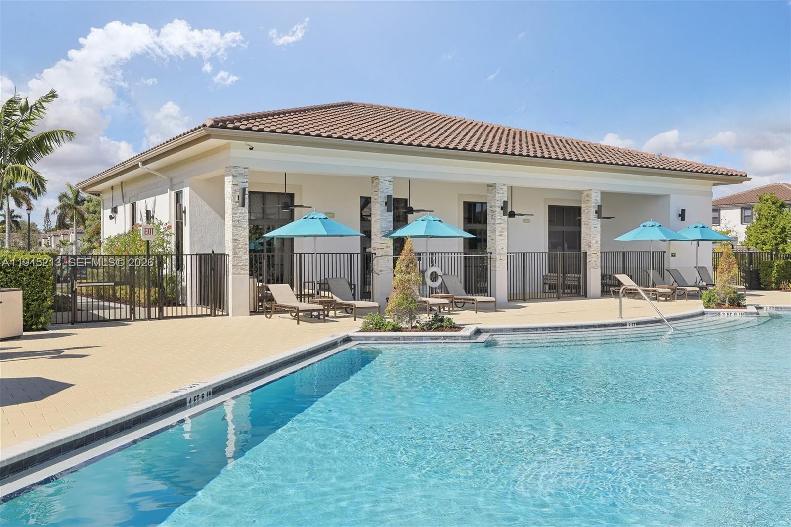 11771 3 / 3 1612 sq. ft. $ 2026-01-14 0 Photo