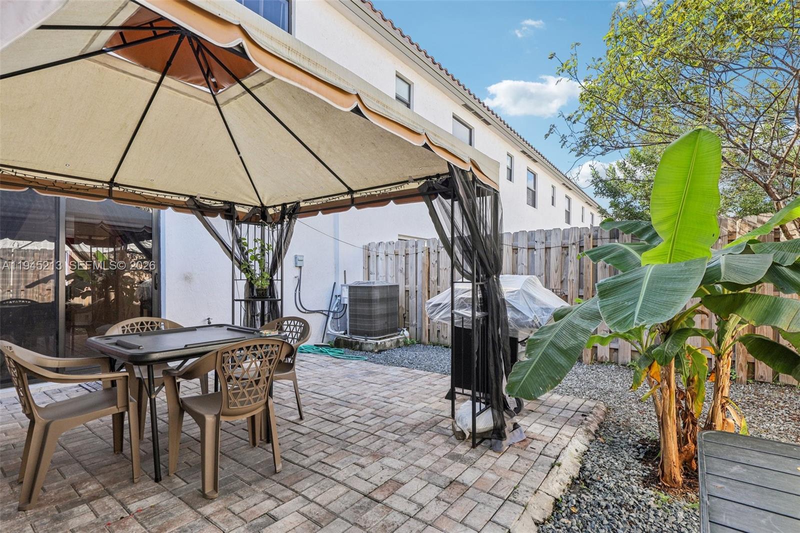 11771 3 / 3 1612 sq. ft. $ 2026-01-14 0 Photo