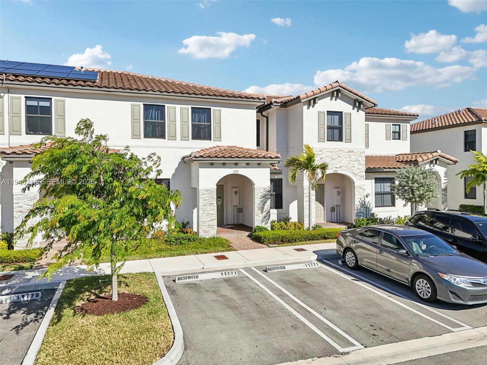 11771 3 / 3 1612 sq. ft. $ 2026-01-14 0 Photo