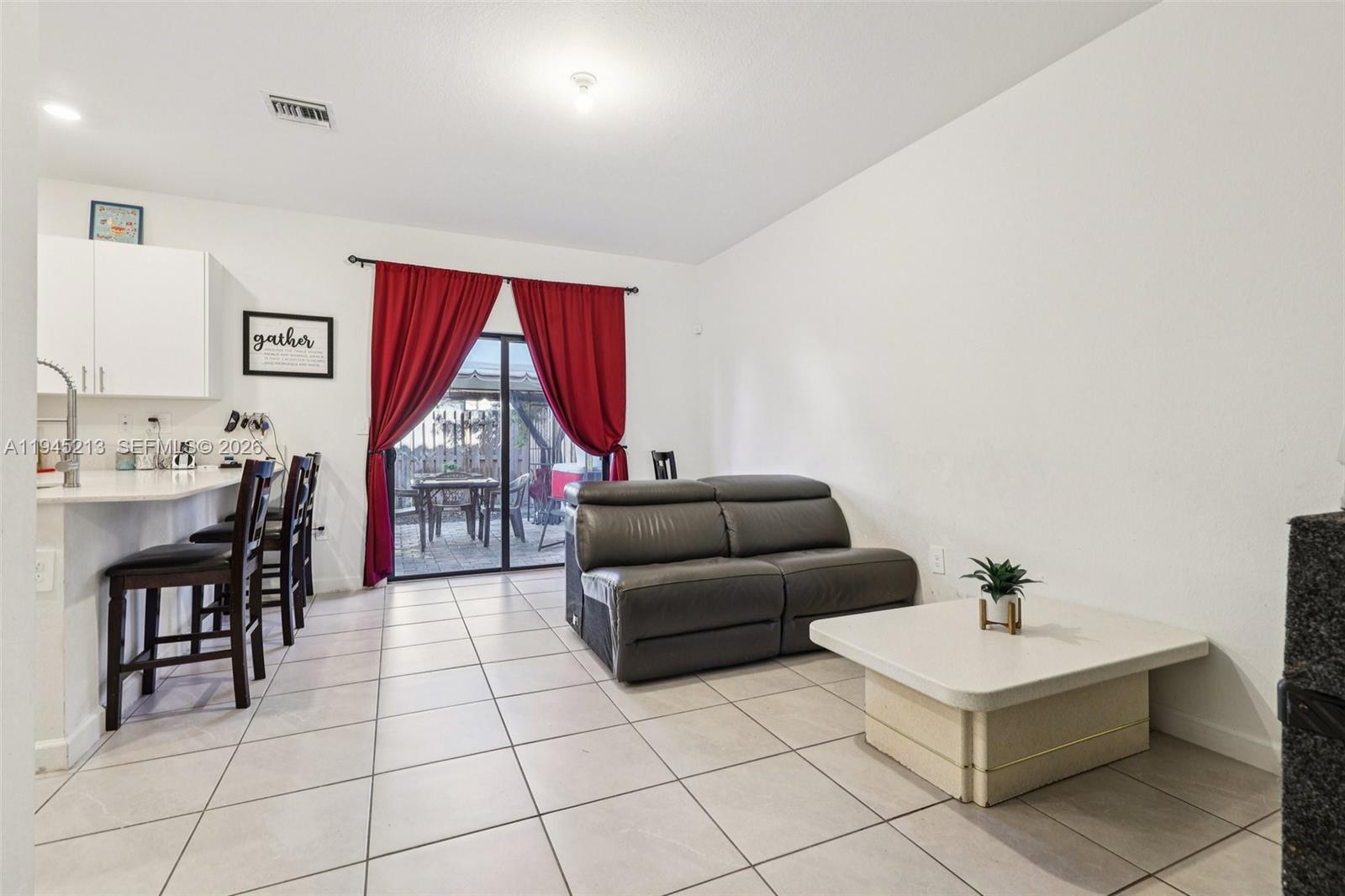 11771 3 / 3 1612 sq. ft. $ 2026-01-14 0 Photo