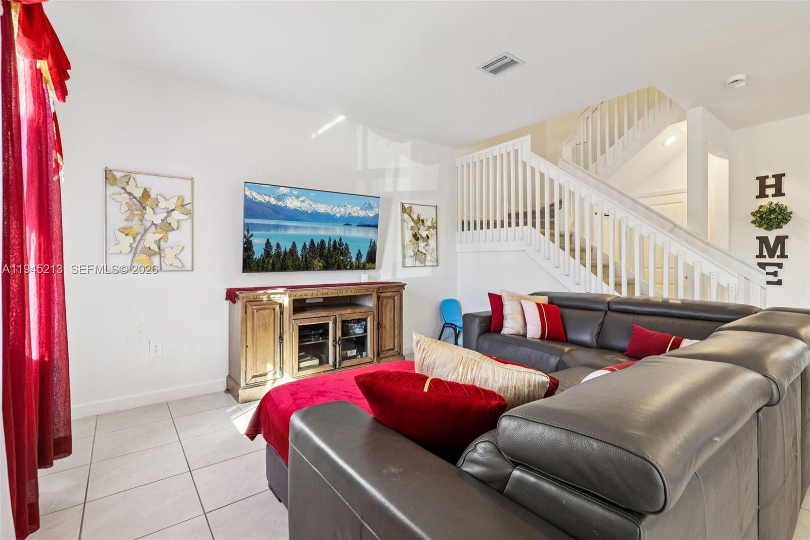 11771 3 / 3 1612 sq. ft. $ 2026-01-14 0 Photo