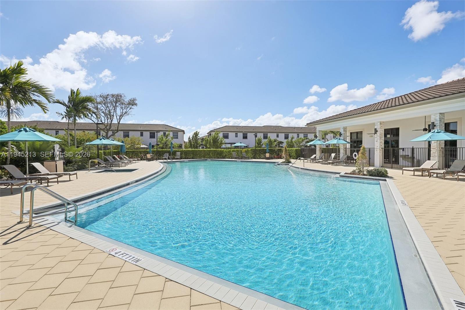 11771 3 / 3 1612 sq. ft. $ 2026-01-14 0 Photo