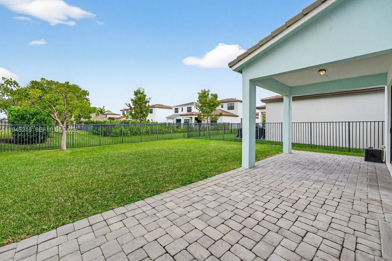 16575 5 / 4 2512 sq. ft. $ 2026-01-14 0 Photo