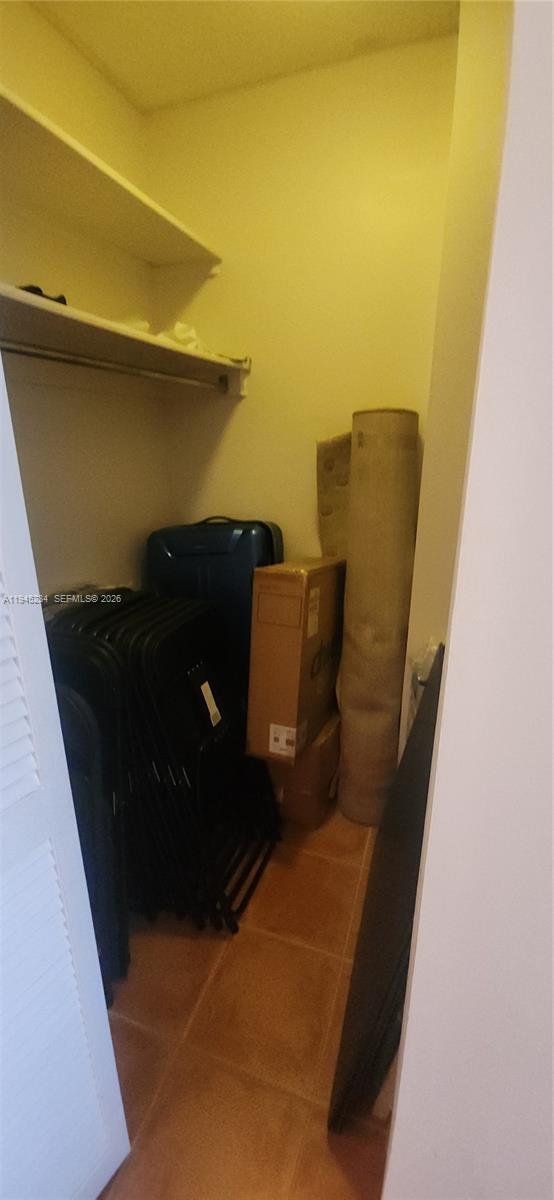 3P 2 / 2 1380 sq. ft. $ 2026-01-14 0 foto