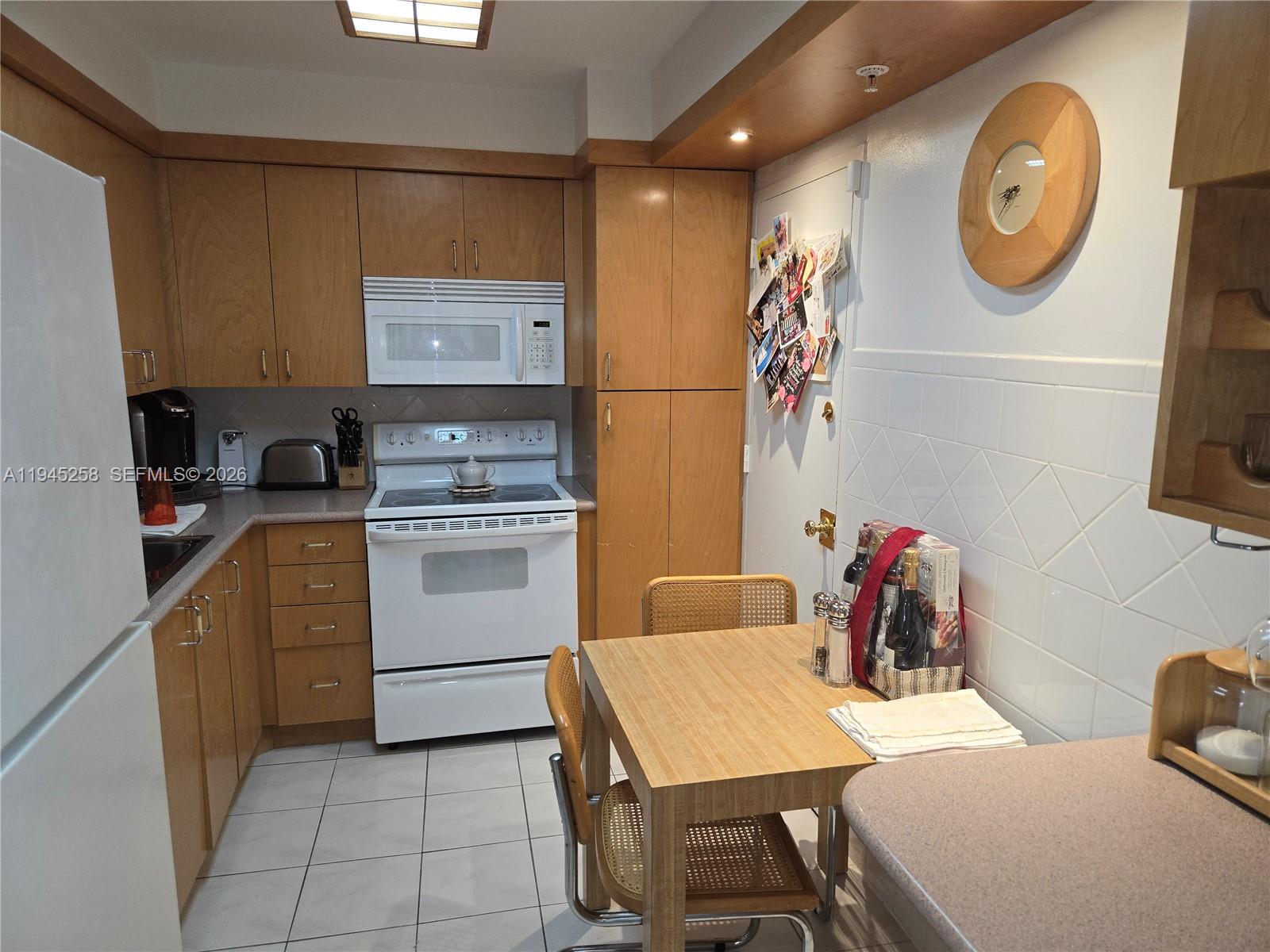 Photo of 400 Kings Point Dr #1202, Sunny Isles Beach, Florida, 33160 -