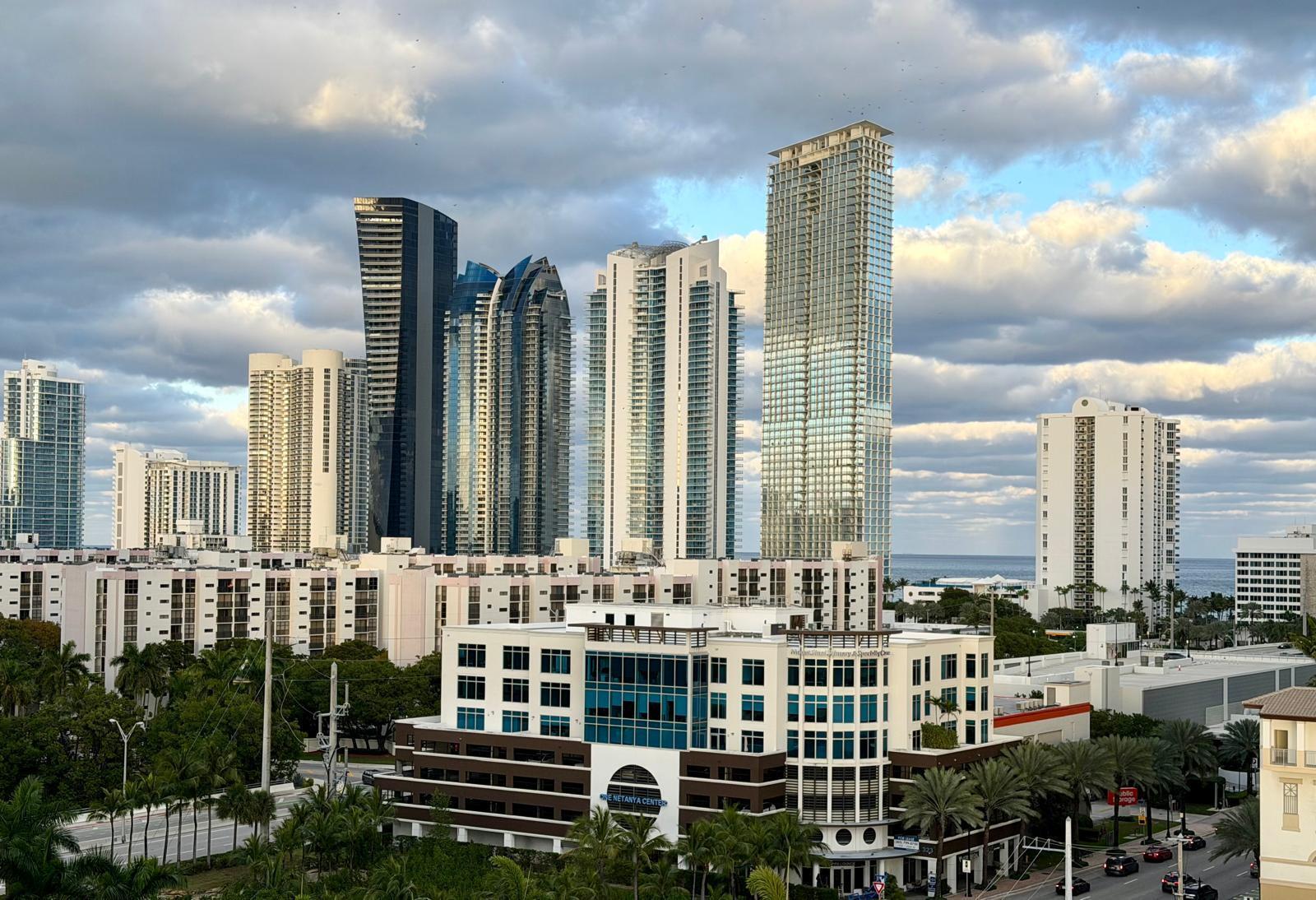Photo of 400 Sunny Isles  #1022, Sunny Isles Beach, Florida, 33160 - WhatsApp Image 2026-01-16 at 5.15.11 PM