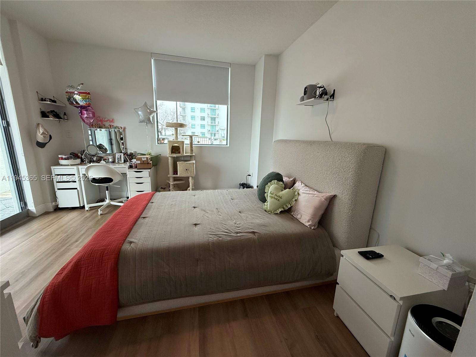 Photo of 140 Dixie Hwy  #437, Hollywood, Florida, 33020 - 