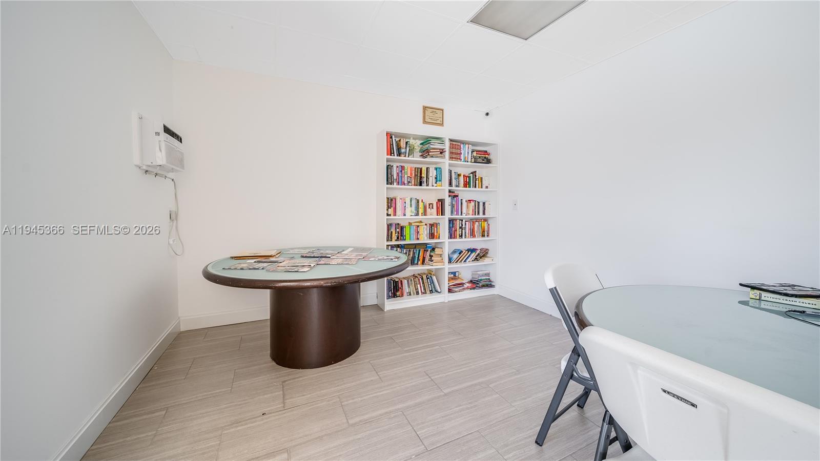 Photo of 1825 Ocean Dr  #504, Hallandale Beach, Florida, 33009 - 