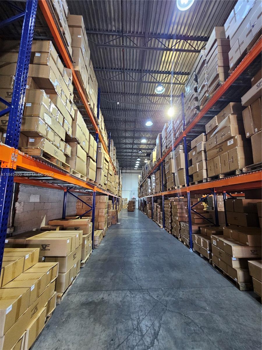 Подробнее / кв.футов $ 2026-01-28 0 Фото