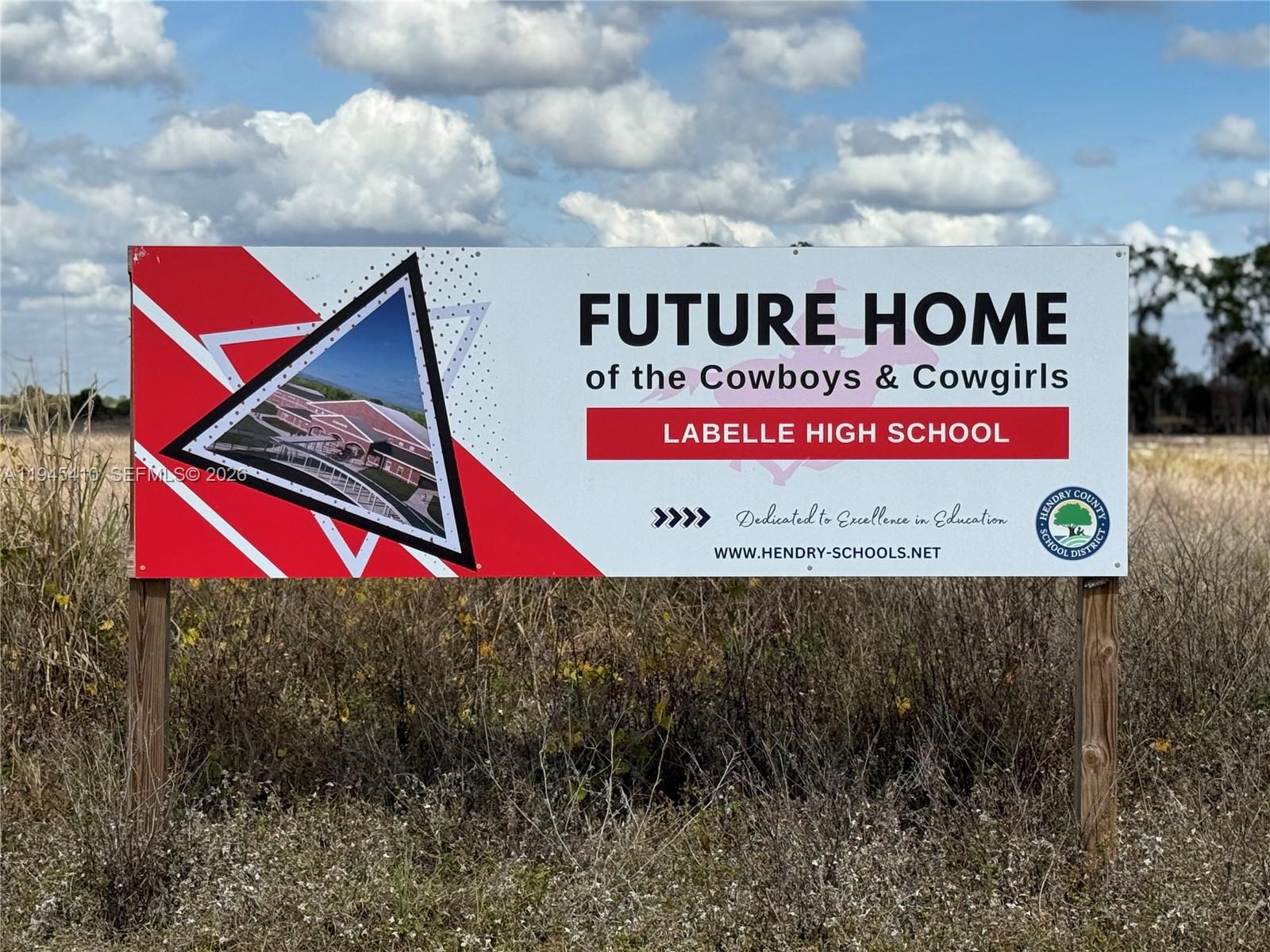   /   sq. ft. $ 2026-01-14 0 foto