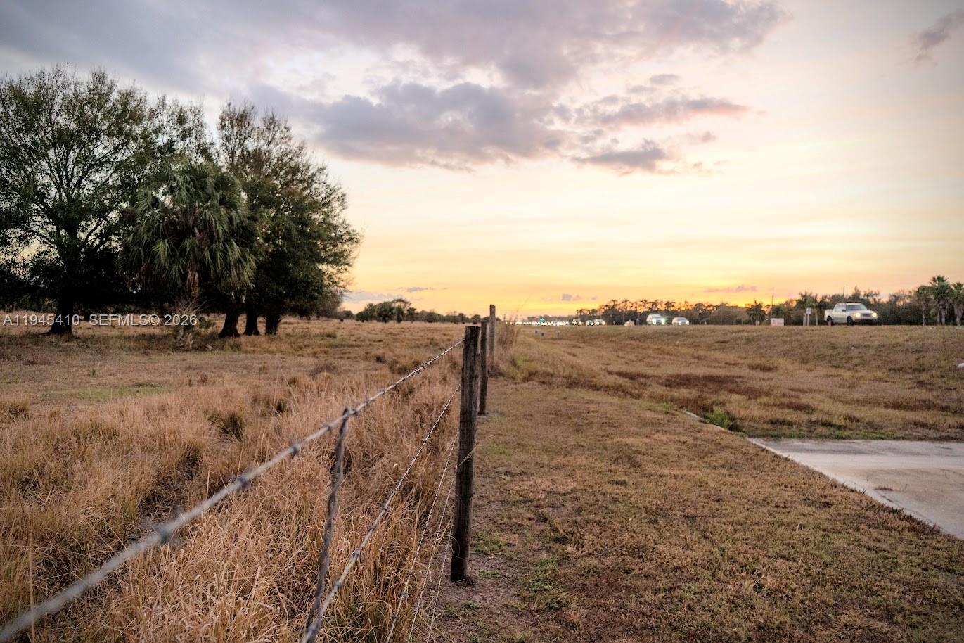   /   sq. ft. $ 2026-01-14 0 foto