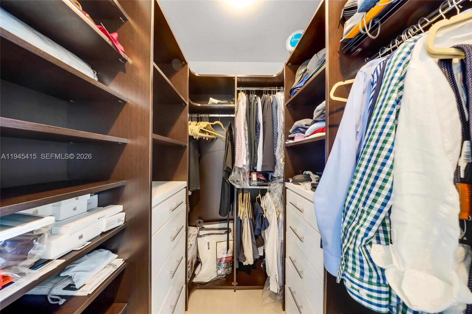 1502 3 / 4 1979 sq. ft. $ 2026-01-14 0 Photo