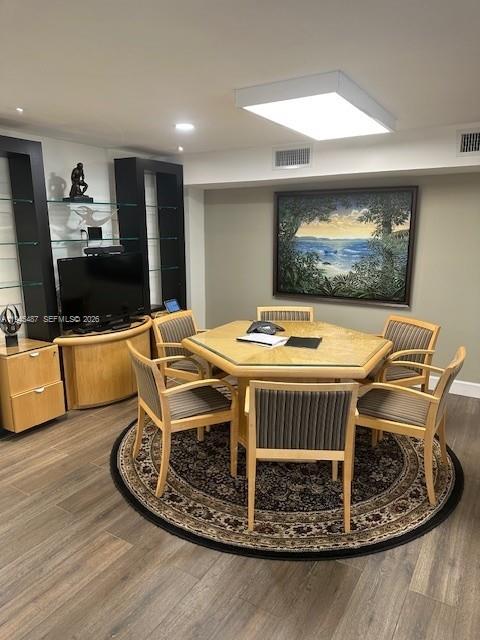 A7 & A8  /   кв.футов $ 2026-01-14 0 Фото