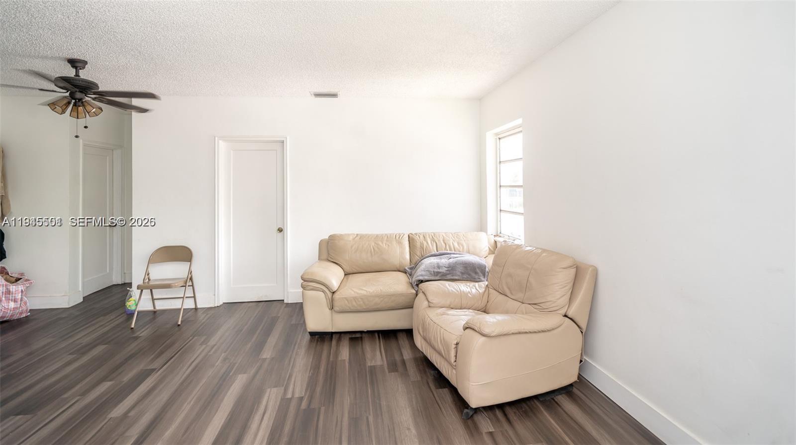   /  2220 sq. ft. $ 2026-01-14 0 foto