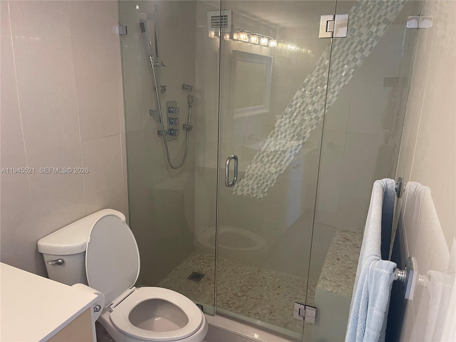 Photo of 2101 Ocean Dr  #1404, Hollywood, Florida, 33019 - 