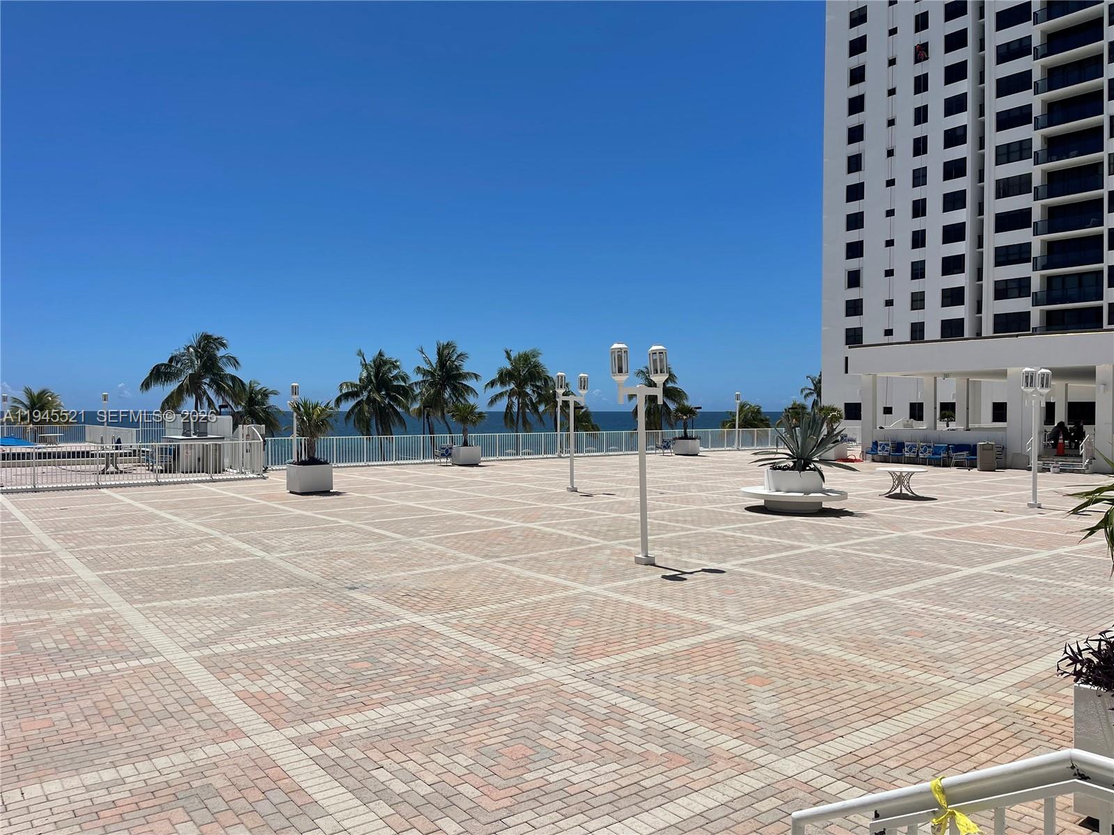 Photo of 2101 Ocean Dr  #1404, Hollywood, Florida, 33019 - 