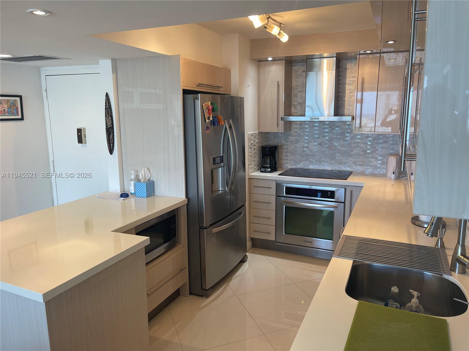 Photo of 2101 Ocean Dr  #1404, Hollywood, Florida, 33019 - 