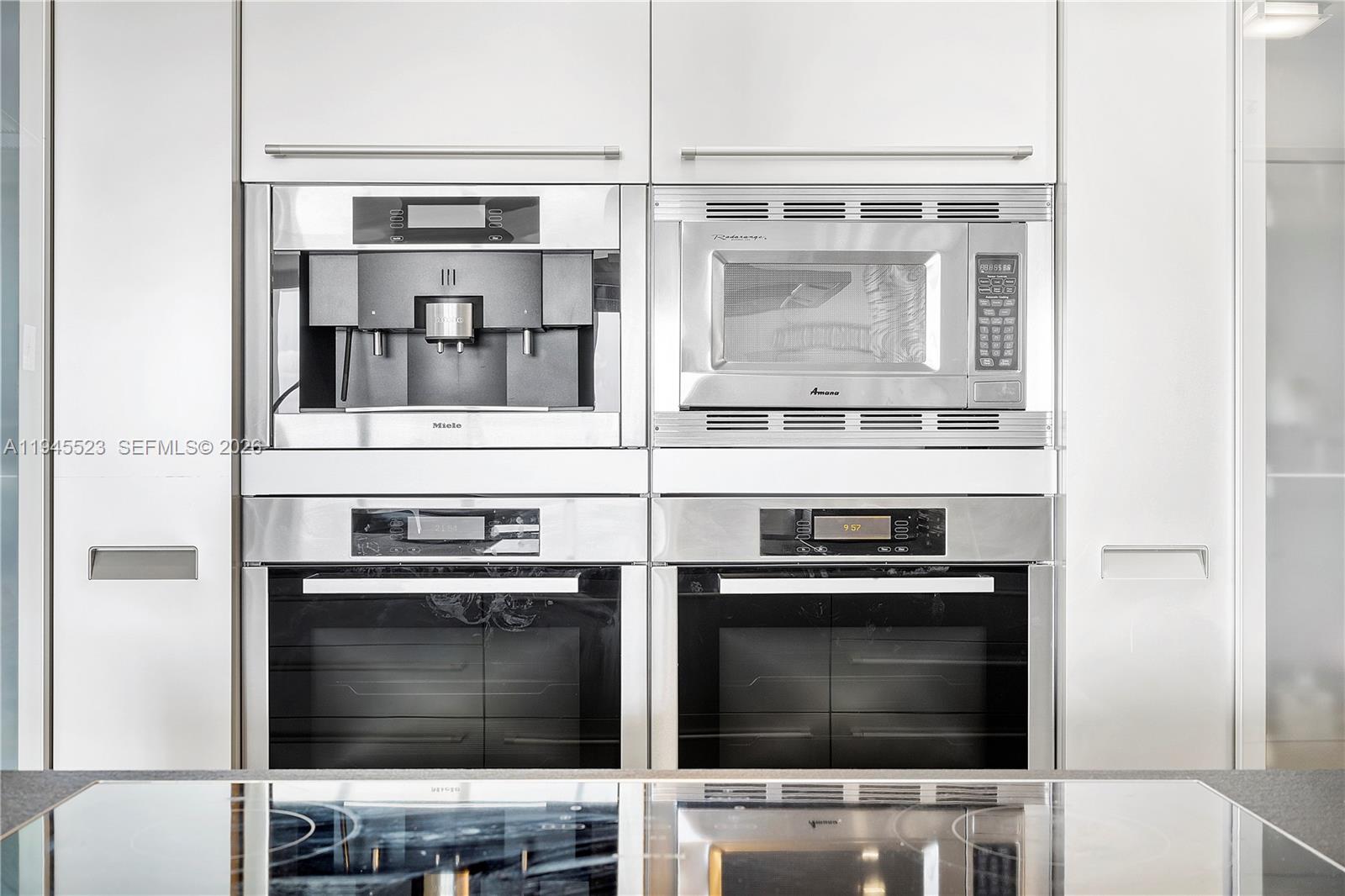 4404 3 / 4 2174 sq. ft. $ 2026-01-16 0 foto