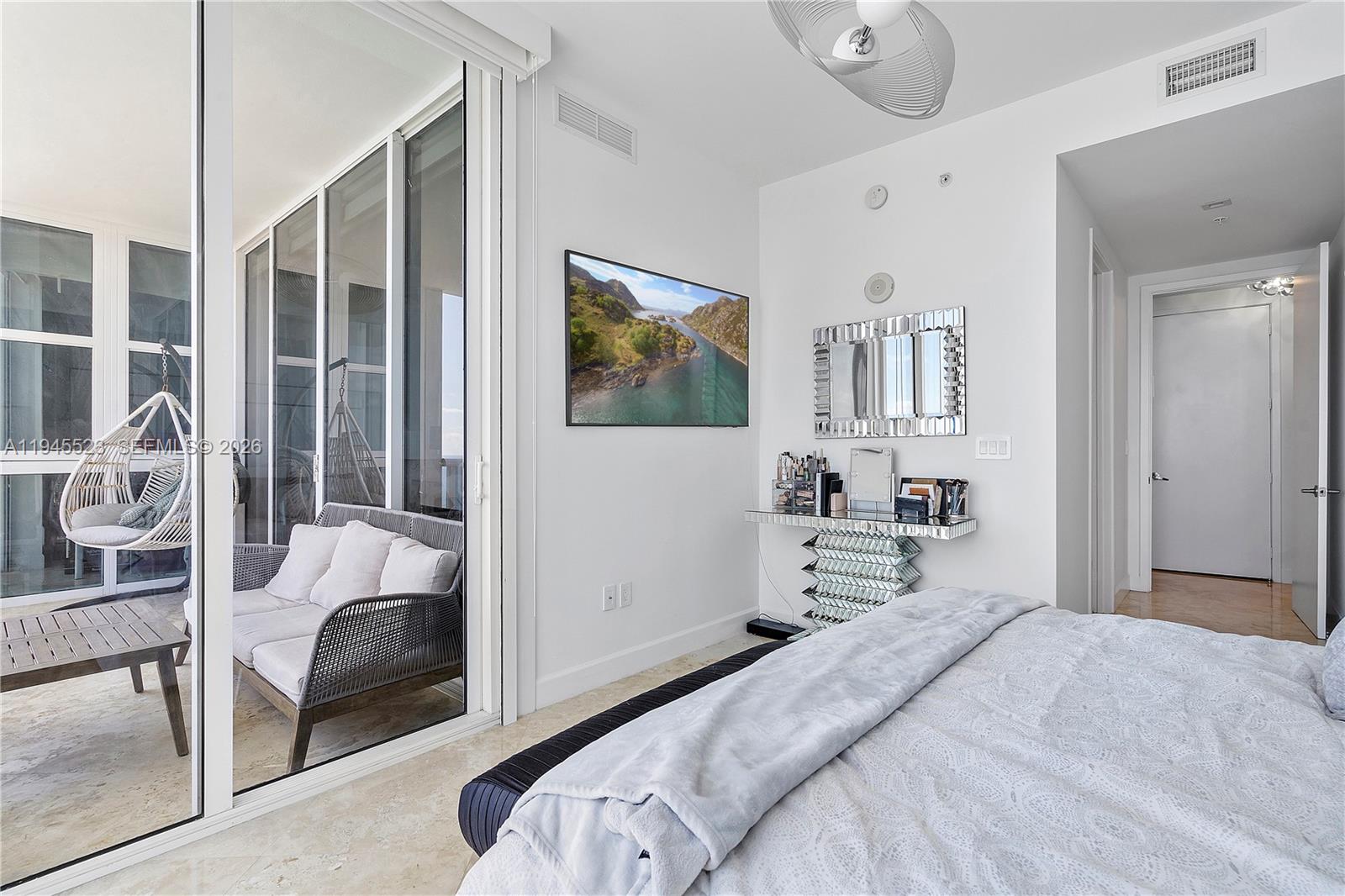 4404 3 / 4 2174 sq. ft. $ 2026-01-16 0 foto