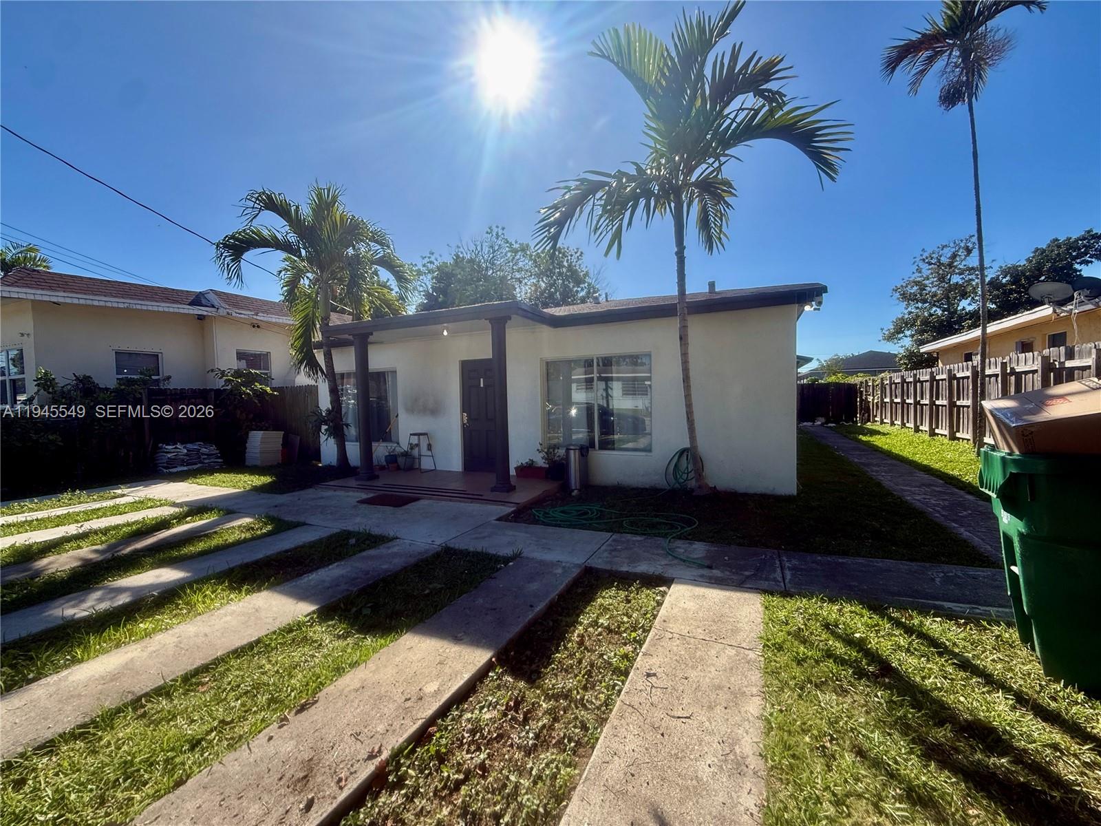   /  2252 кв.футов $ 2026-01-14 0 Фото