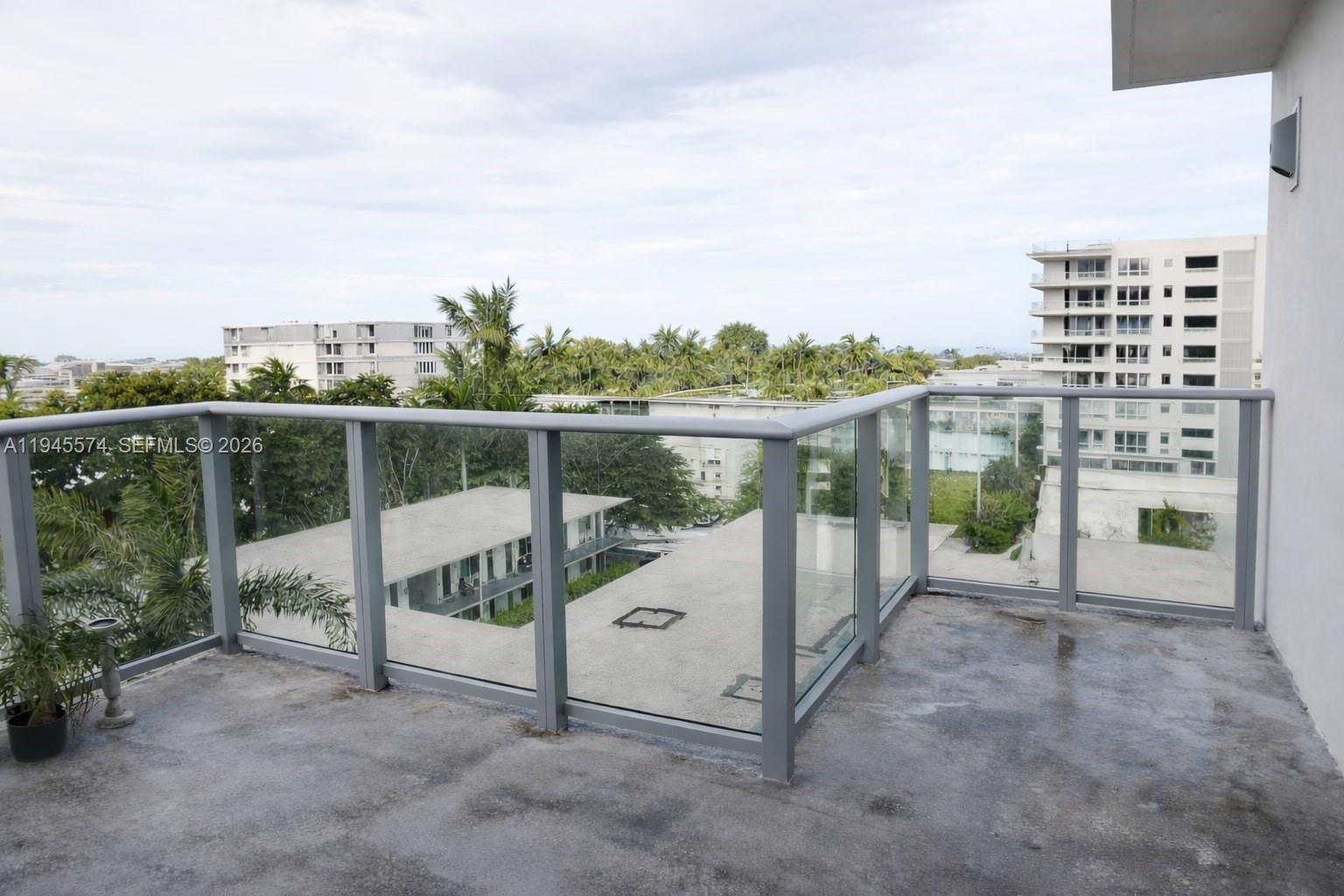 804 2 / 2 1325 sq. ft. $ 2026-02-09 0 foto