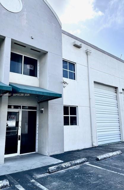 7  /   sq. ft. $ 2026-01-14 0 foto