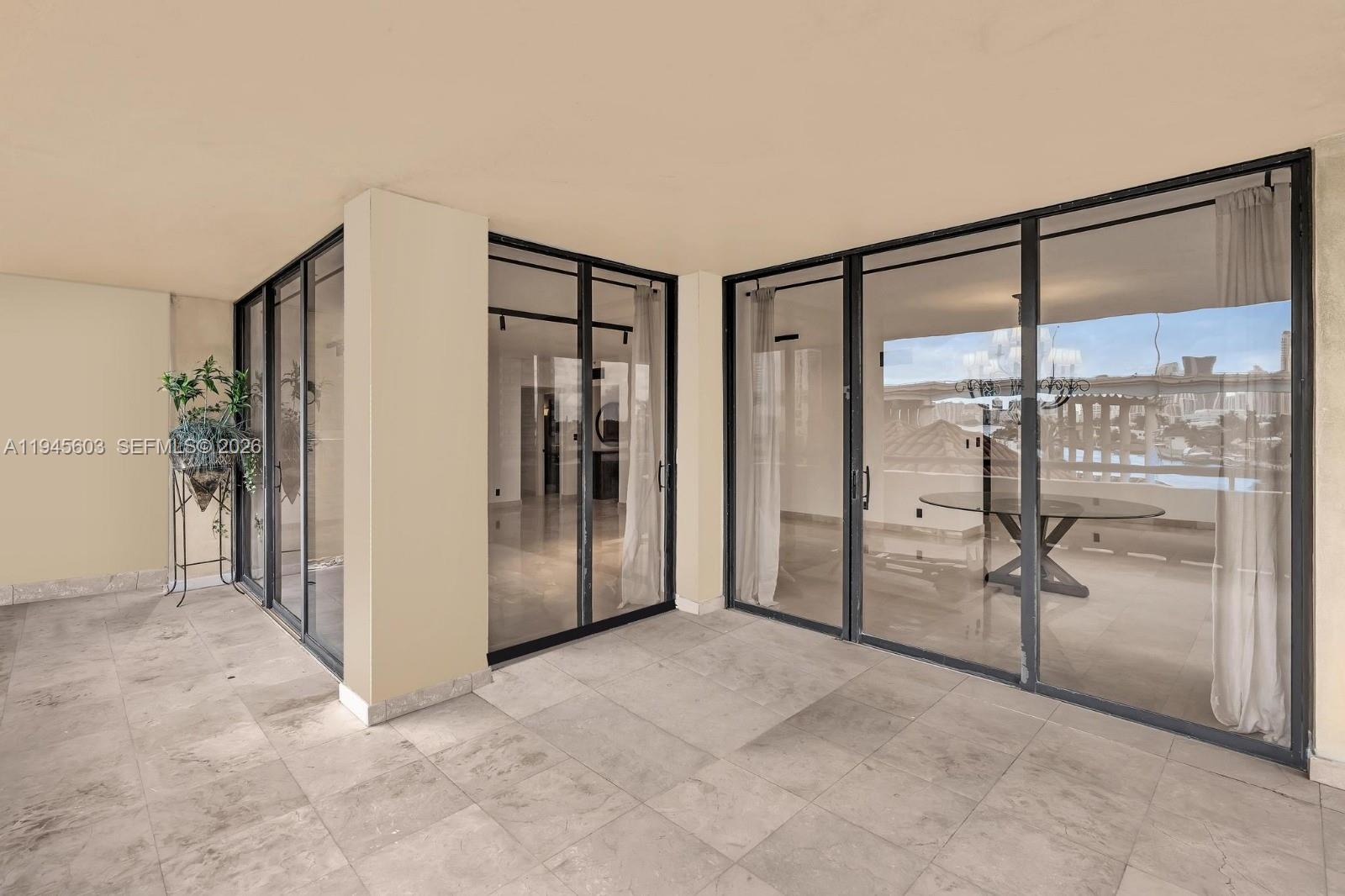 Photo of 19355 Turnberry Way  #3J, Aventura, Florida, 33180 - 