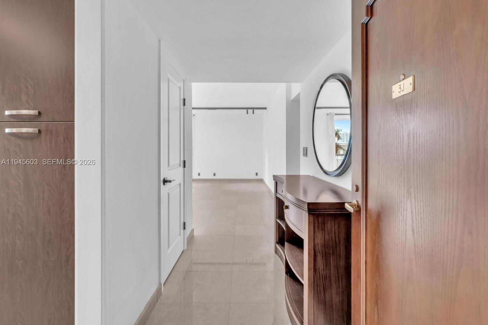 Photo of 19355 Turnberry Way  #3J, Aventura, Florida, 33180 - 