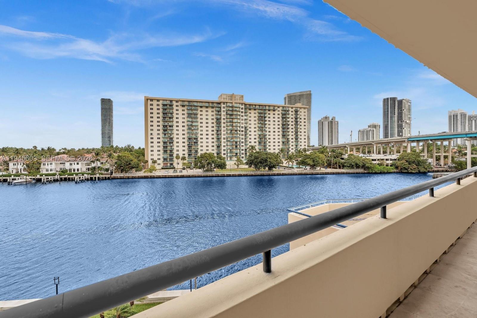 Photo of 19355 Turnberry Way  #3J, Aventura, Florida, 33180 - 