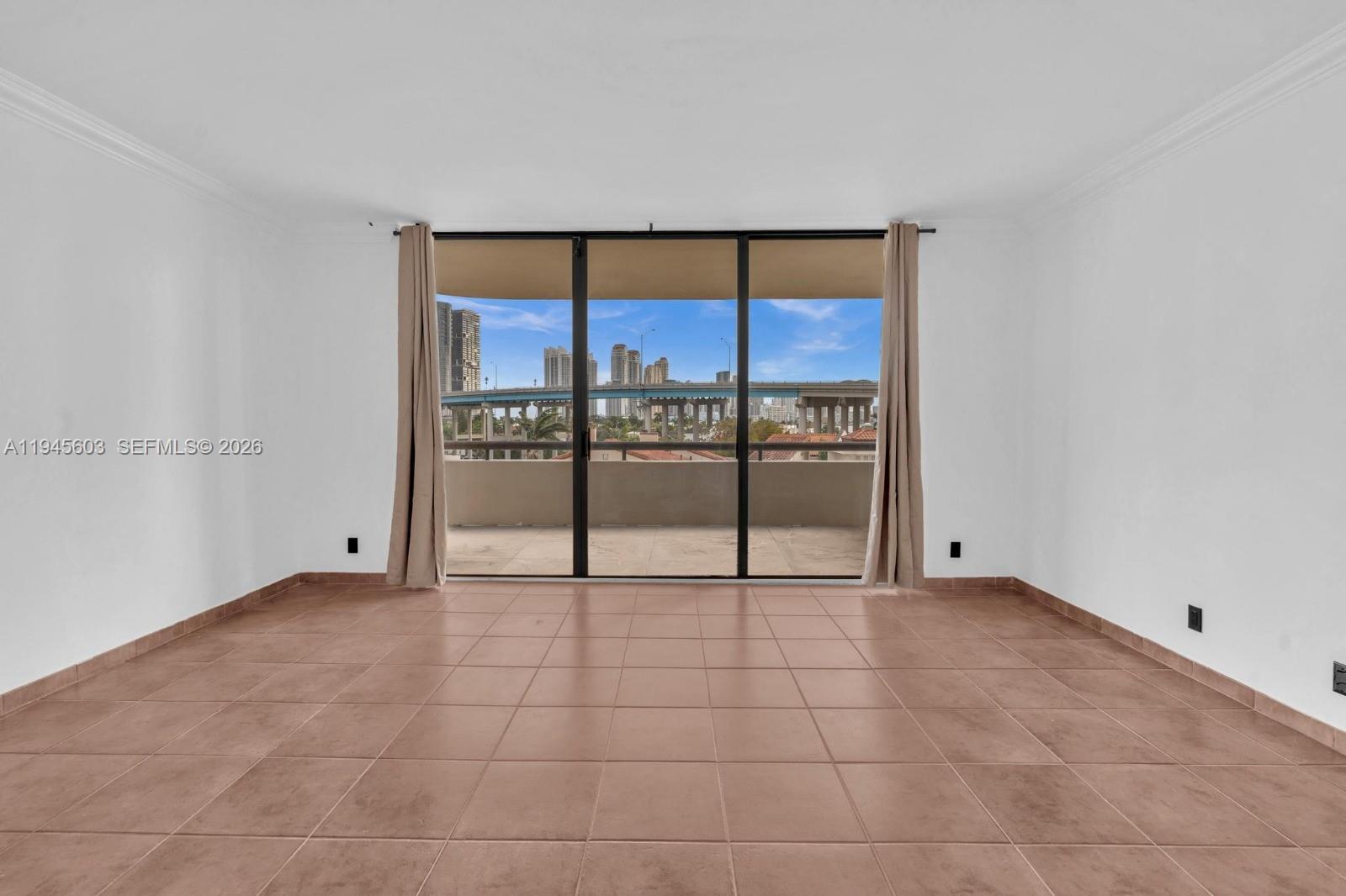 Photo of 19355 Turnberry Way  #3J, Aventura, Florida, 33180 - 