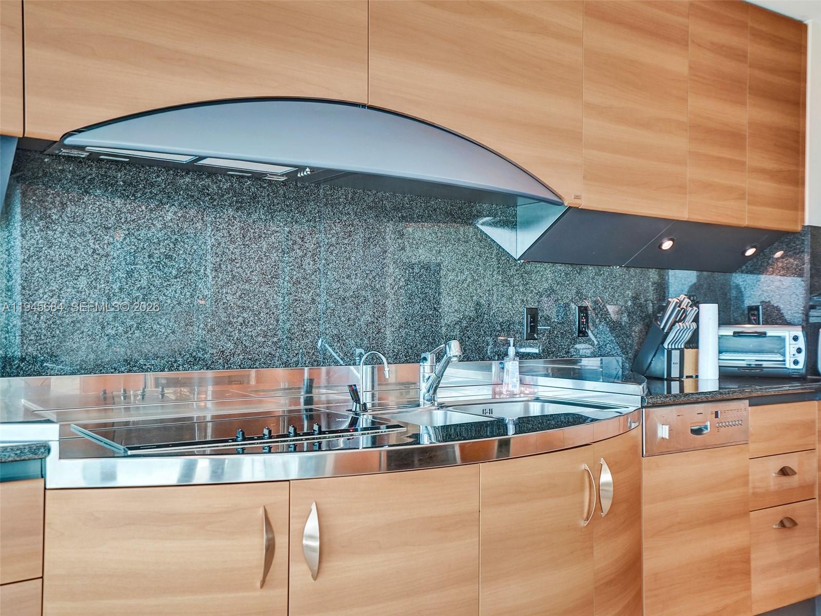 Photo of 19955 38th Ct  #901, Aventura, Florida, 33180 - 