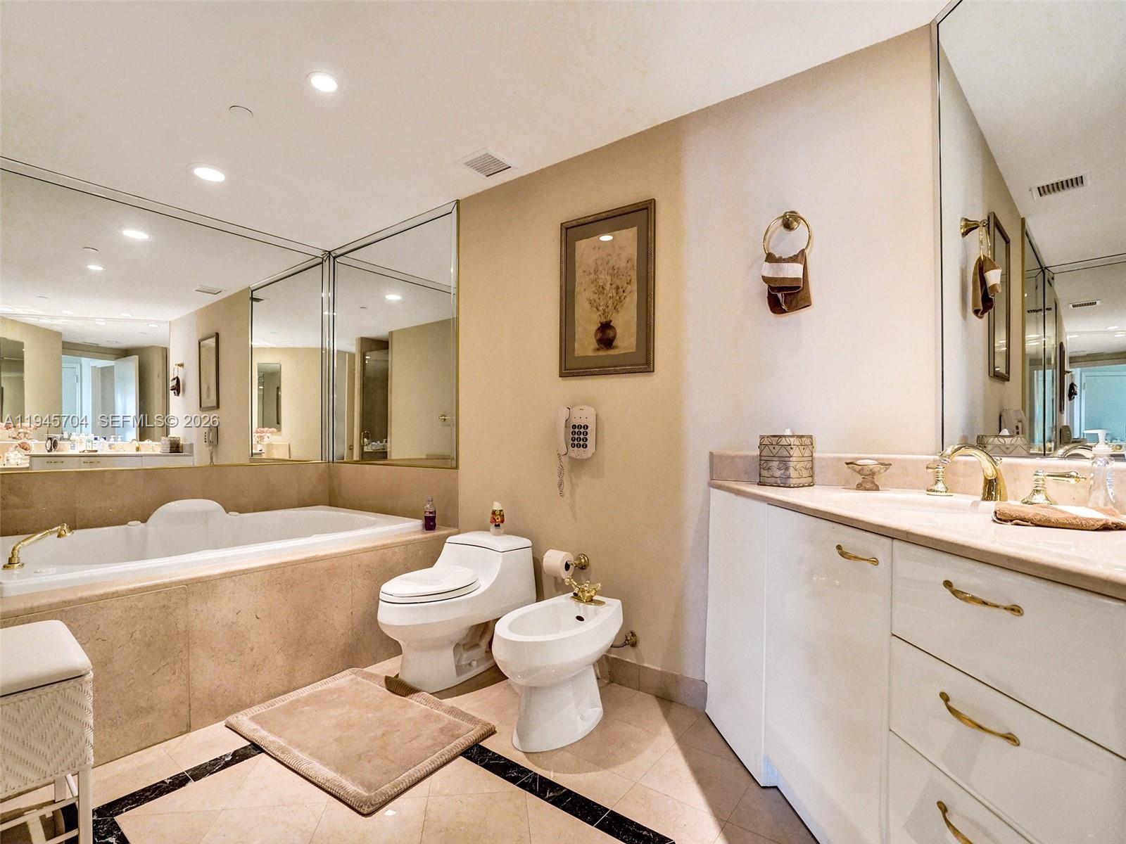 Photo of 19955 38th Ct  #901, Aventura, Florida, 33180 - 