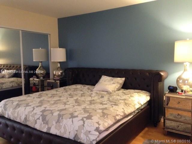 Photo of 20379 Country Club Dr  #1737, Aventura, Florida, 33180 - 