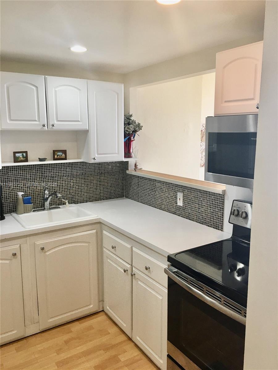 Photo of 20379 Country Club Dr  #1737, Aventura, Florida, 33180 - 