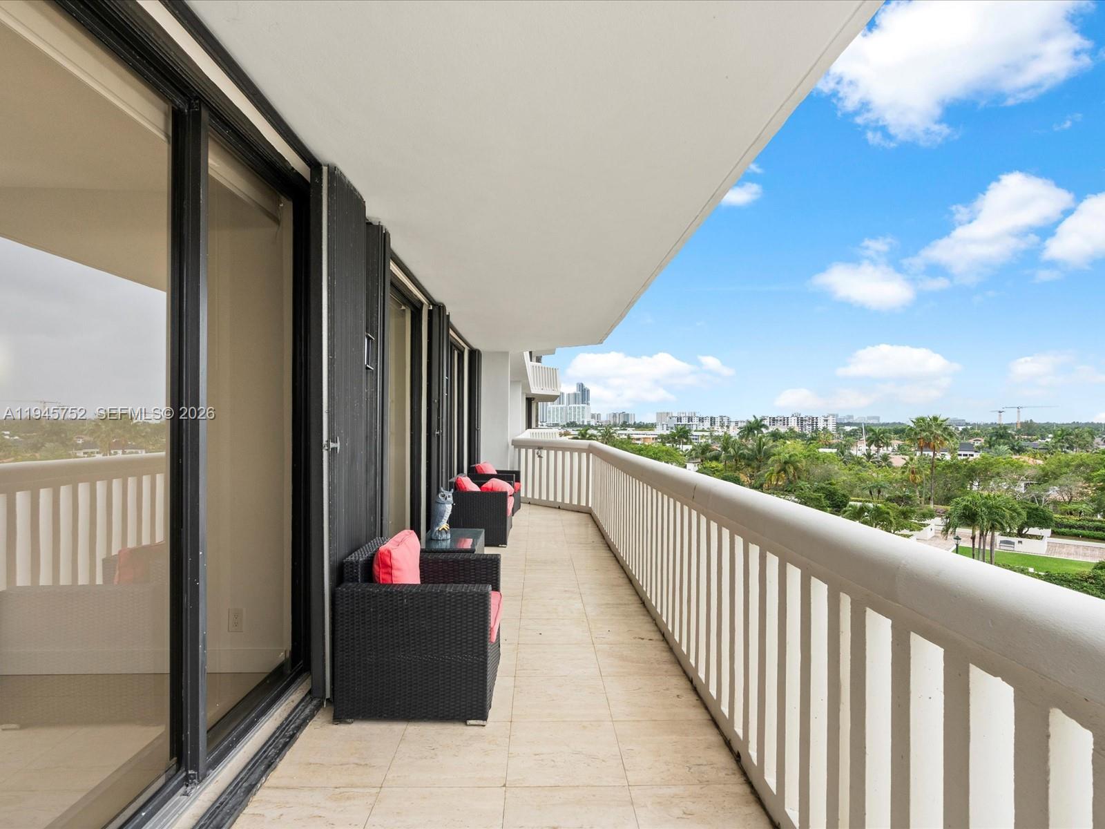 612 2 / 2 1350 sq. ft. $ 2026-01-14 0 foto