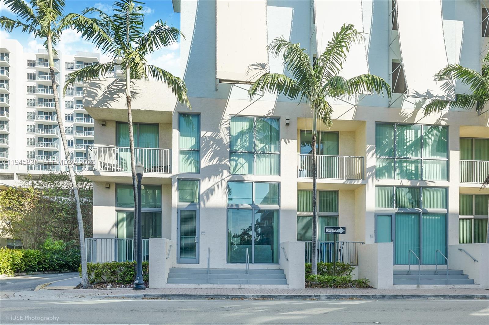 Photo of 140 Dixie Hwy  #TH101, Hollywood, Florida, 33020 - View from outside and private entrance