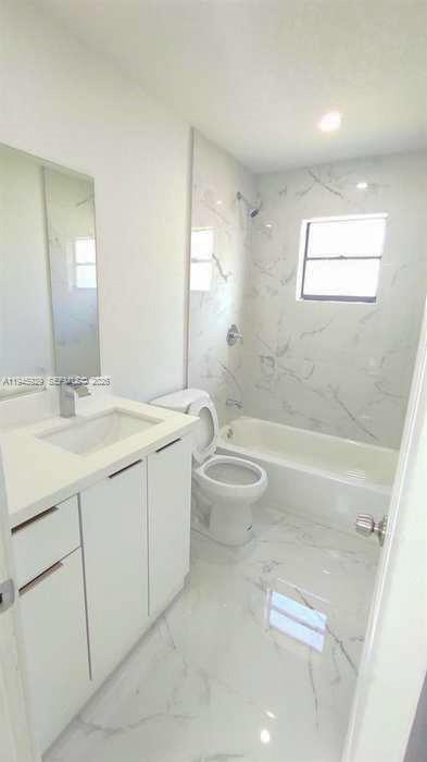 333 3 / 2 1991 sq. ft. $ 2026-03-27 0 Photo