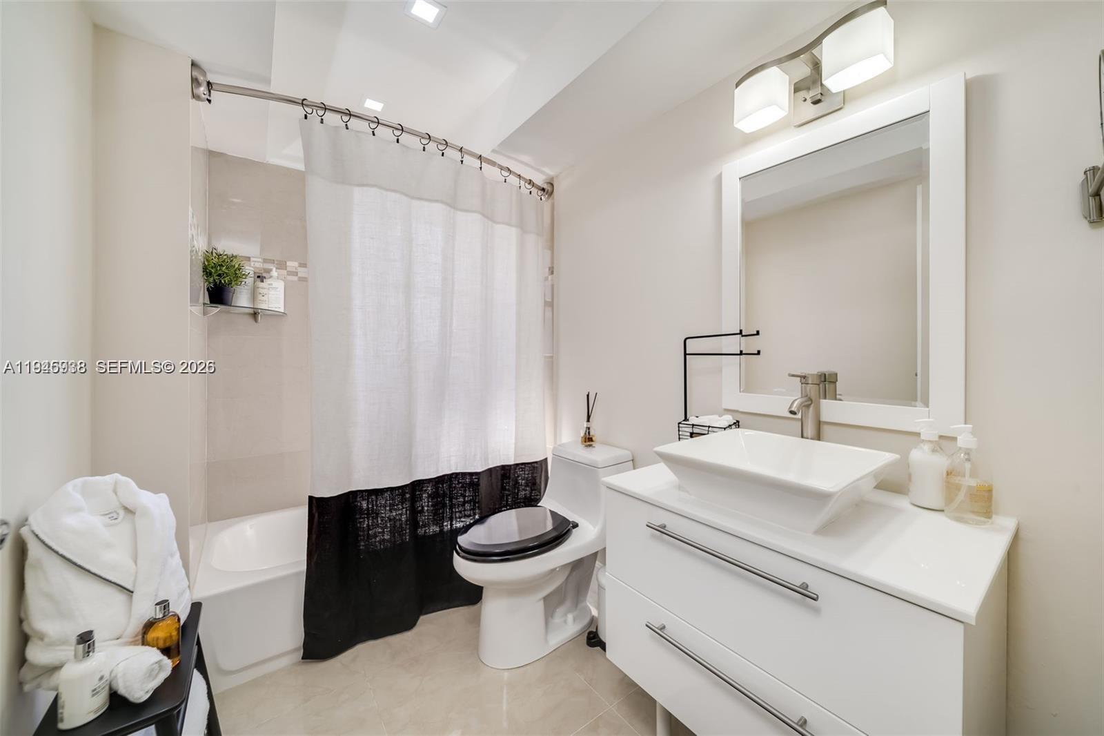 Photo of 1500 Ocean Dr #7K, Hollywood, Florida, 33019 -